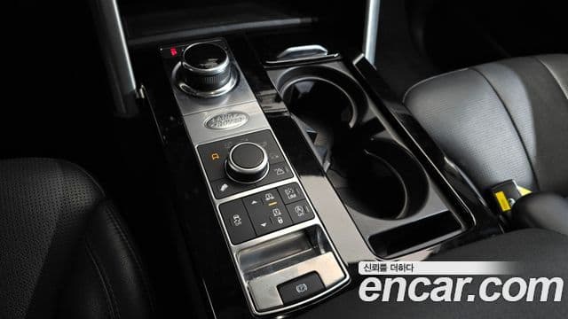 Land Rover Discovery 5 3.0 TD6 HSE, 2018 9