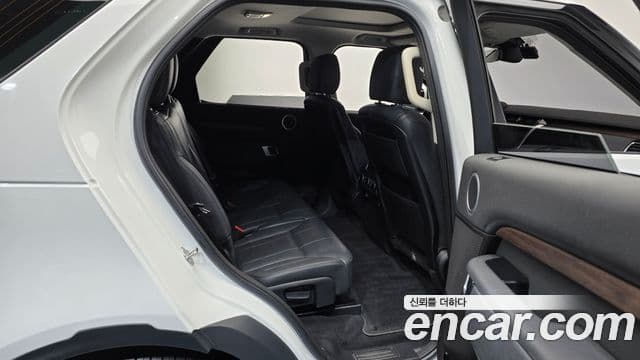 Land Rover Discovery 5 3.0 TD6 HSE, 2018 12