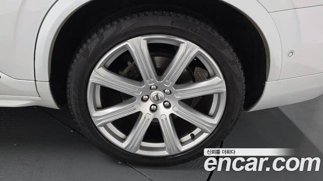 Volvo XC90 2세대 T8 Excellence гибрид, 2017 все фото