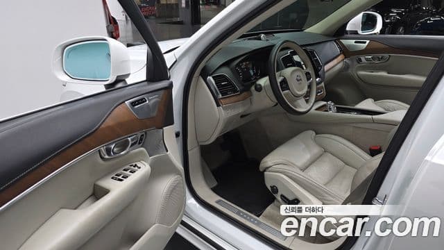 Volvo XC90 2세대 T8 Excellence гибрид, 2017 11