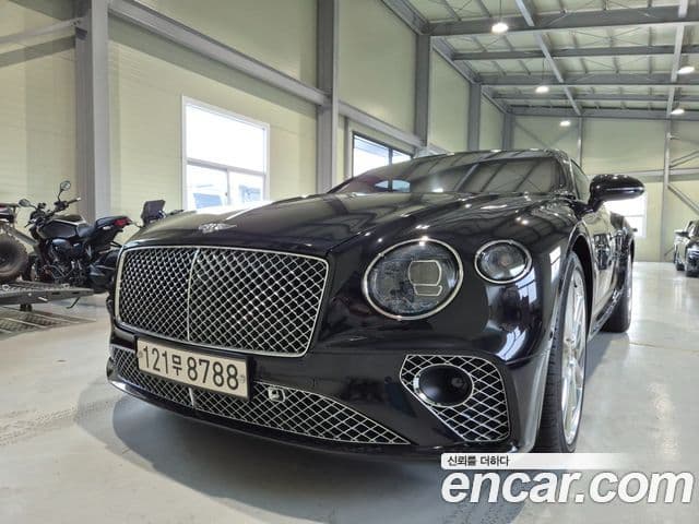 Bentley Continental GT 3세대 4.0 GT, 2022 3