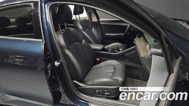 Kia K5 3세대 Signature, 2020 10