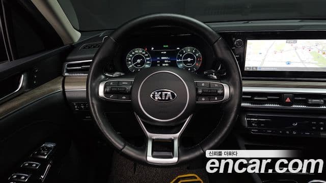 Kia K5 3세대 Signature, 2020 13