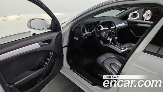 Audi New A4 B8, 2015 11