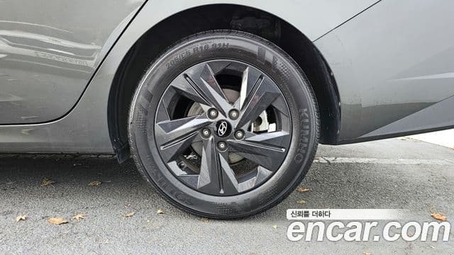 Hyundai Avante гибрид (CN7) Smart, 2021 все фото