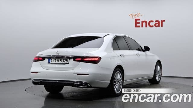 Mercedes-Benz E-класс W213 Exclusive, 2022 2