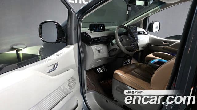 Hyundai Staria Inspiration, 2023 10