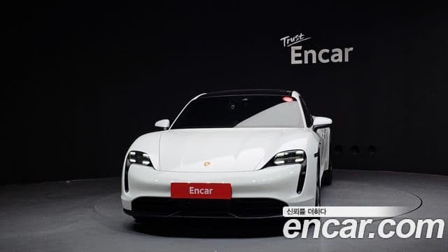 Porsche 타이칸 4S, 2021 3