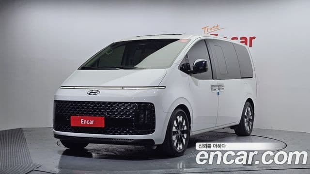 Hyundai Staria Inspiration, 2022 1