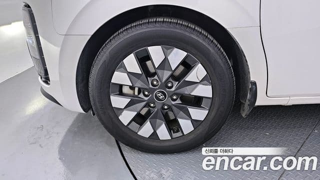 Hyundai Staria Inspiration, 2022 все фото