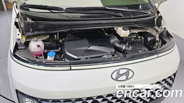 Hyundai Staria Inspiration, 2022 6