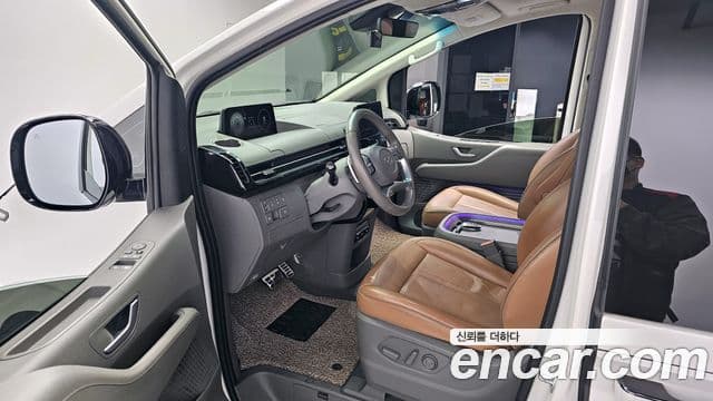 Hyundai Staria Inspiration, 2022 10