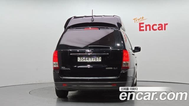 Kia Carnival R Grand Carnival High Limousine GLX, 2011 4
