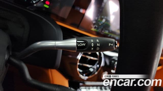 Rolls-Royce 고스트 2세대 6.7 EWB V12, 2022 9