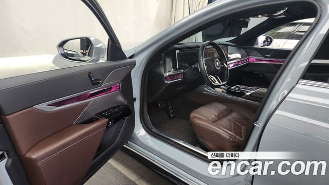 BMW 7시리즈 (G70) 740i sDrive M Sport, 2023 10