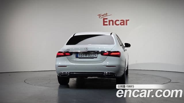 Mercedes-Benz E-класс W213 Exclusive, 2022 4