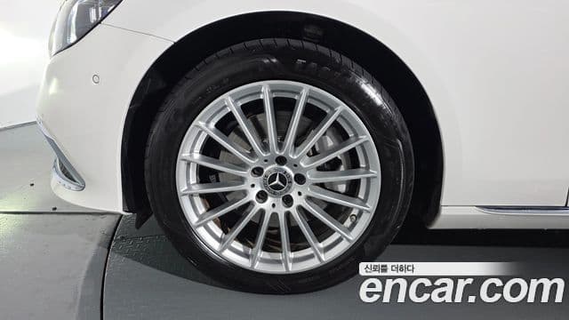 Mercedes-Benz E-класс W213 Exclusive, 2022 все фото