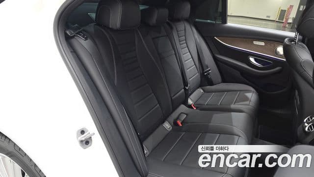 Mercedes-Benz E-класс W213 Exclusive, 2022 12