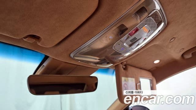 Genesis G90 (RS4) бензин 3.5 турбо AWD, 2022 17