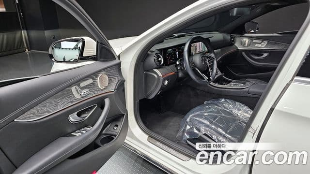 Mercedes-Benz E-класс W213 Exclusive, 2023 11