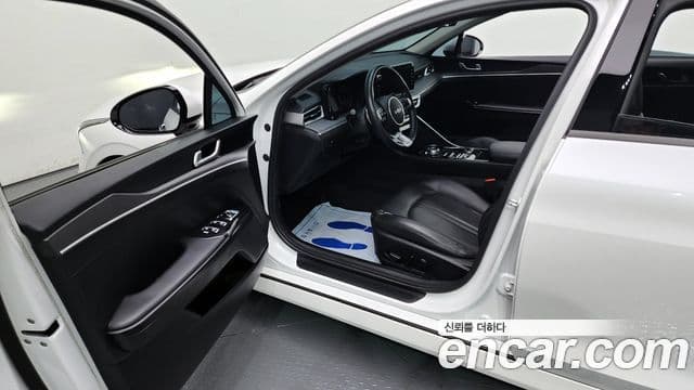 Kia K5 3세대 Trendy, 2023 10