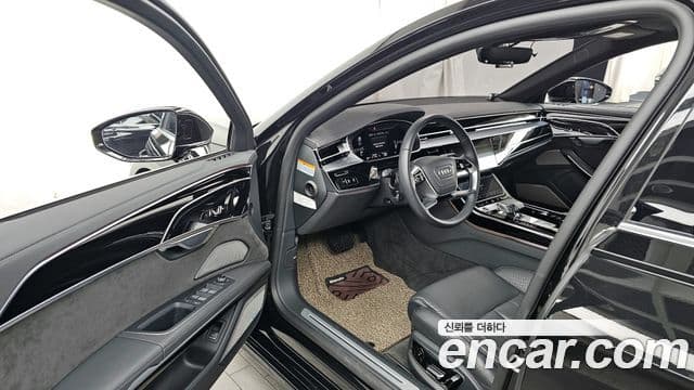 Audi A8 (D5) 55 TFSI Quattro LWB, 2021 10