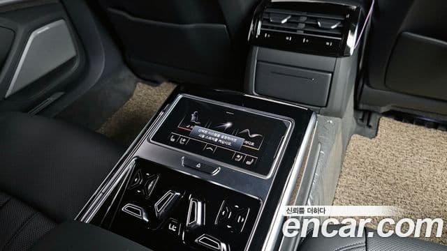 Audi A8 (D5) 55 TFSI Quattro LWB, 2021 19