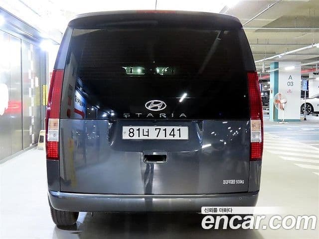 Hyundai Staria Modern, 2022 3
