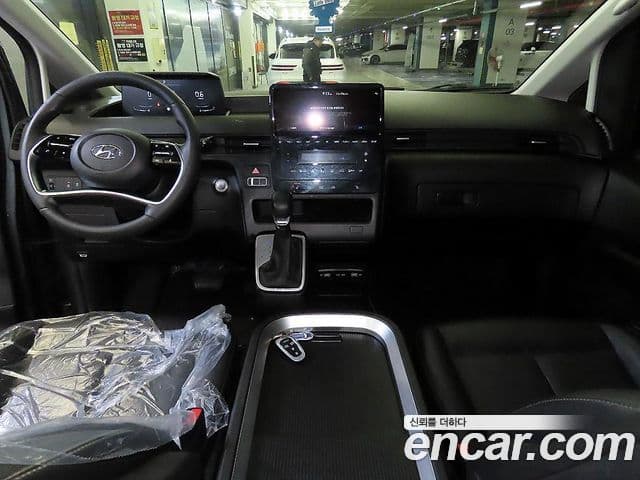 Hyundai Staria Modern, 2022 6