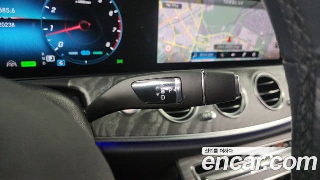 Mercedes-Benz E-класс W213 AMG Line, 2023 9