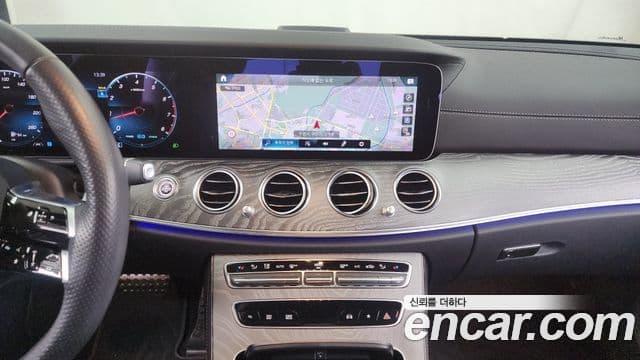 Mercedes-Benz E-класс W213 AMG Line, 2023 14