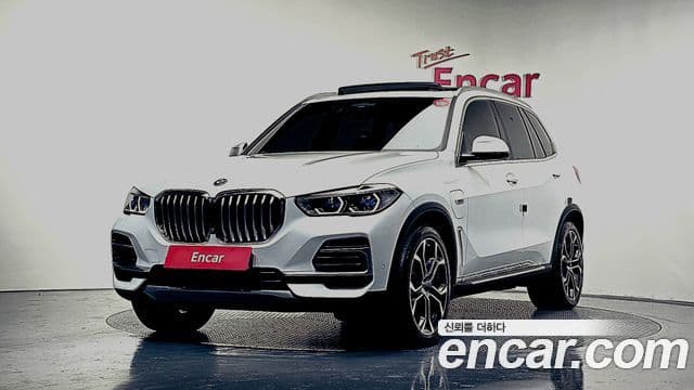 BMW X5 (G05) xDrive 45e xLine, 2023 1