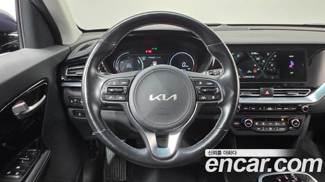 Kia Niro EV Prestige, 2022 14