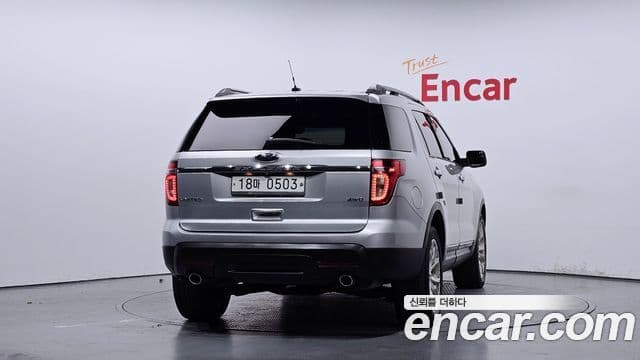 Ford Explorer 5세대, 2015 4