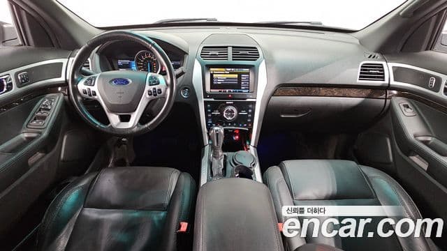 Ford Explorer 5세대, 2015 7