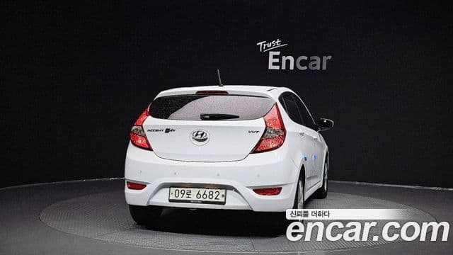 Hyundai Accent(новый кузов / новое поколение) Modern, 2017 3