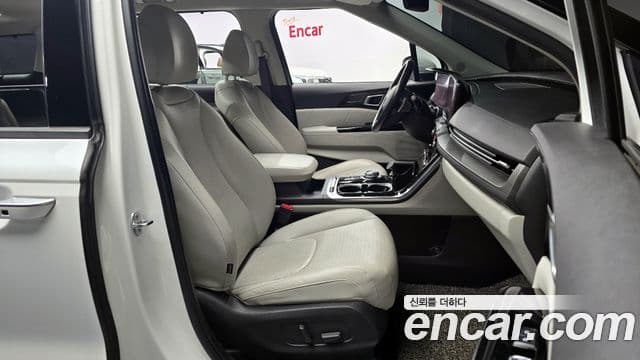 Kia Carnival 4세대 Signature, 2021 10