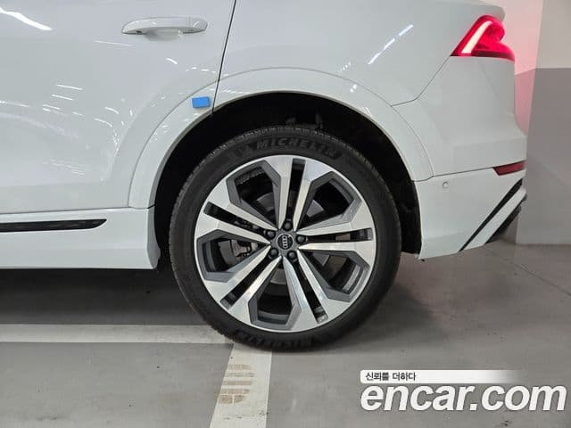 Audi Q8 (4M) Premium, 2023 все фото
