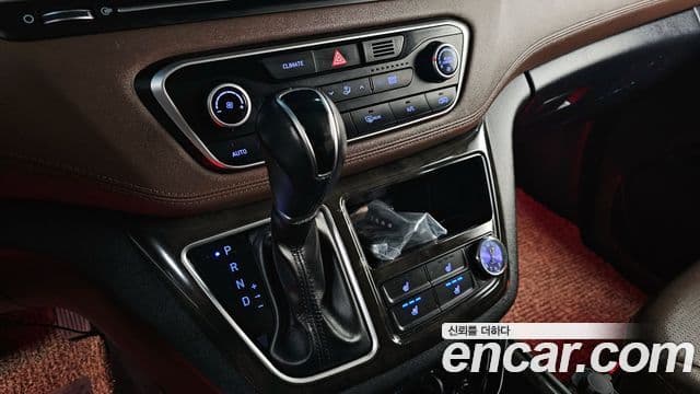 Hyundai The / новый New Grand Starex Exclusive, 2019 9