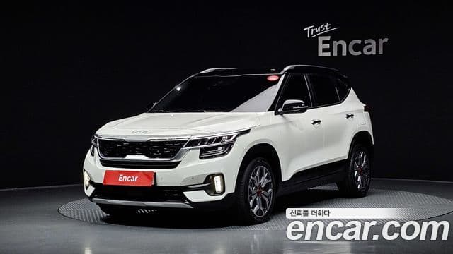 Kia Seltos Signature, 2023 1