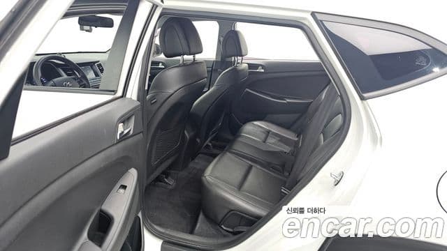 Hyundai All New Tucson Style, 2016 12