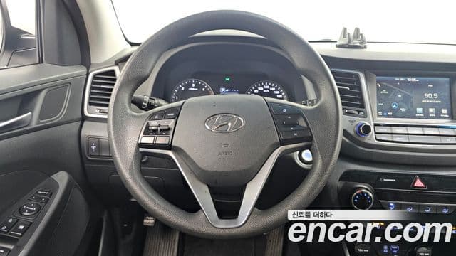 Hyundai All New Tucson Style, 2016 13
