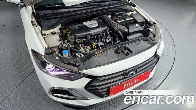 Hyundai Avante AD 1.6 турбо Sport, 2017 6