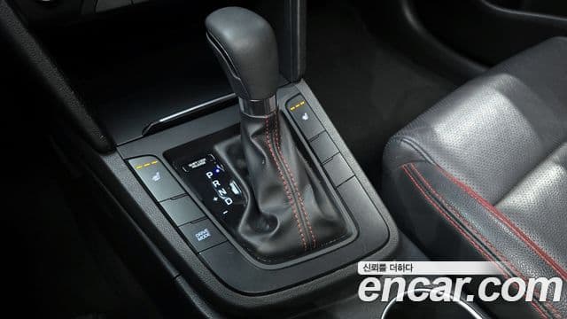 Hyundai Avante AD 1.6 турбо Sport, 2017 9