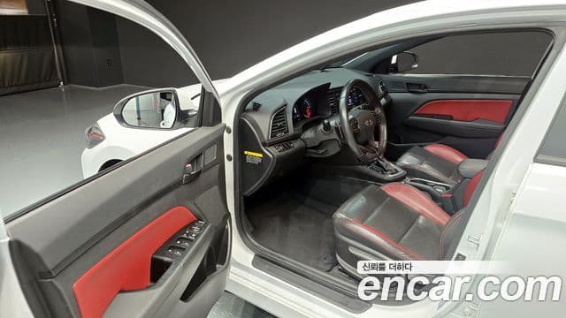 Hyundai Avante AD 1.6 турбо Sport, 2017 11