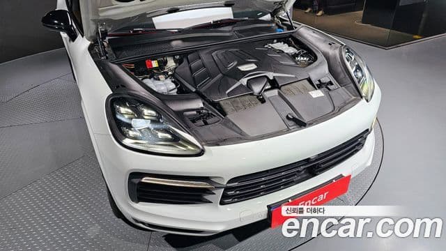 Porsche Cayenne (PO536) 3.0 купе, 2020 6