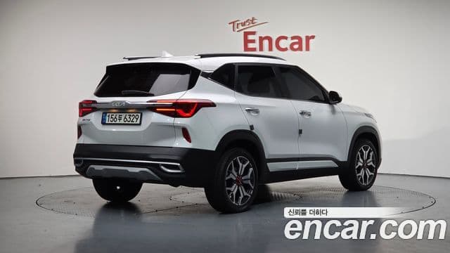 Kia Seltos Signature, 2022 2