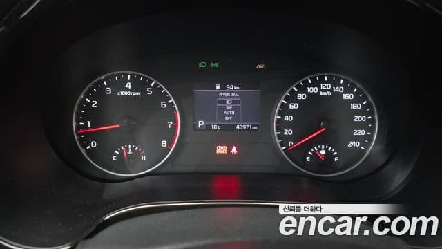 Kia Seltos Signature, 2022 8