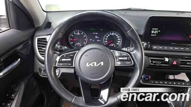 Kia Seltos Signature, 2022 13