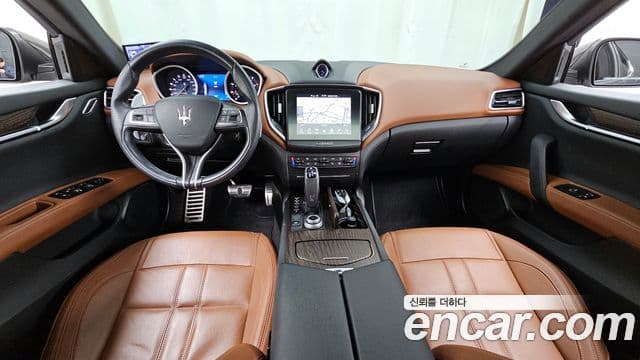 Maserati 기블리 3세대, 2019 13